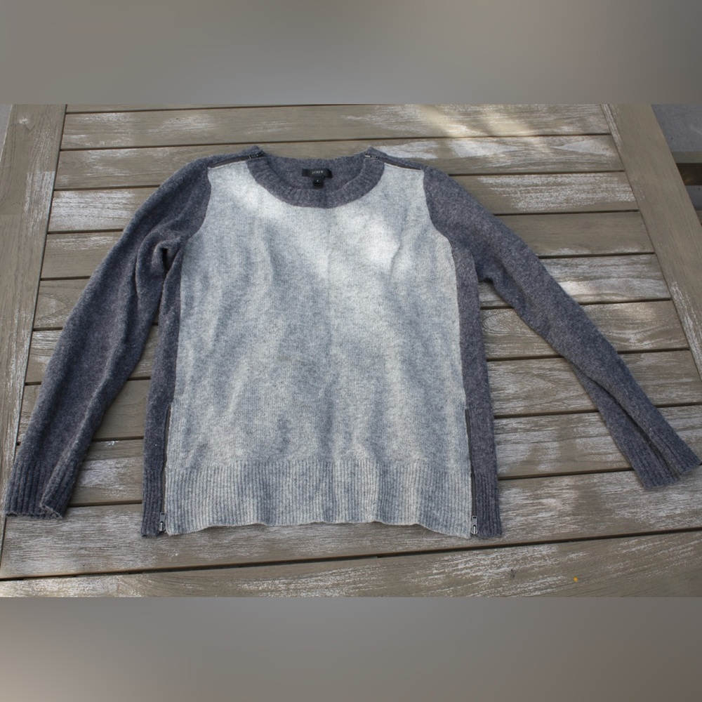 White and gray sweater
